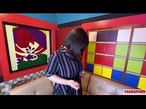 ❤️ Cutie japonés con grandes tetas se masturba con juguetes sexuales y tiene un orgasmo. Ella habla en una entrevista sobre su experiencia de follar. Tetas enormes y coño peludo gimiendo fuerte. Osakaporn Video de porno en es.milf-nut-net.ru ❌️